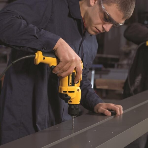 51qr-y8MCqL._AC_SL1000_ Detailed review of DEWALT DWD112 3/8-Inch VSR Drill for heavy-duty tasks