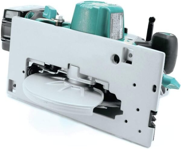 Makita XSH03Z 18V Brushless Circular Saw Review Battery-Powered Cutting Performance Tested