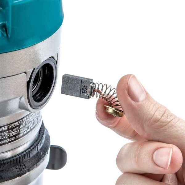 61DY7dgXJjL._AC_SL1000_ Makita RF1101 Router Review Is It the Best for Precision Work