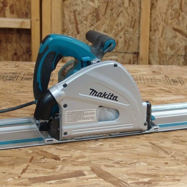 Makita SP6000J1 Plunge Circular Saw review with guide rail for precision cutting