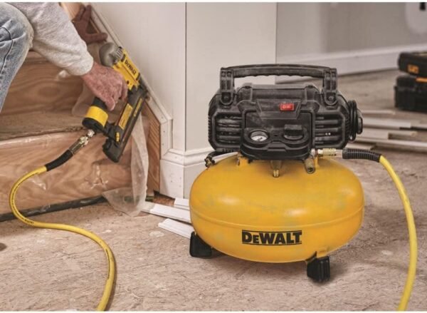 61WSMO3yCL._AC_SL1000_ DEWALT Pancake Air Compressor DWFP55126 review powerful and portable 6-gallon tank