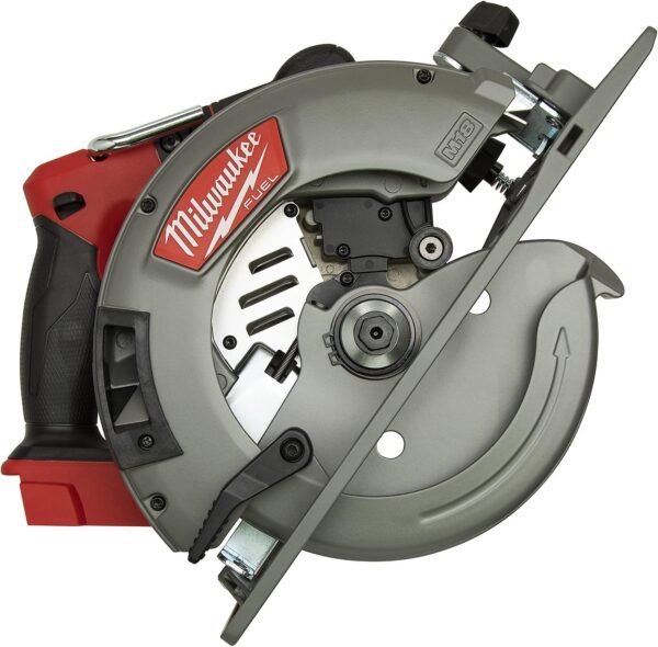 Milwaukee 2732-20 M18 FUEL Circular Saw review with pros and cons analysis