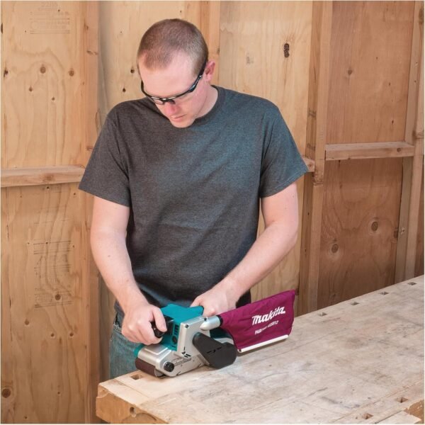 Makita 9903 Belt Sander Review Powerful Tool for Woodworking and Carpentry