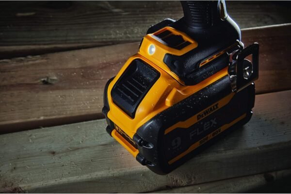 81cWF2LEhL._AC_SL1500_ DEWALT FLEXVOLT ADVANTAGE 20V MAX Hammer Drill DCD999B review for powerful cordless performance